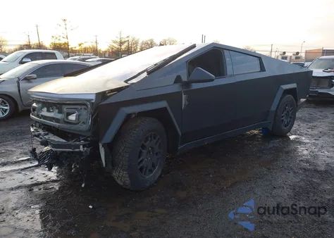 2024 Tesla Cybertruck All-Wheel Drive z USA, uszkodzony, nr VIN 7G2CEHEDXRA027241